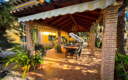 Revente - Villa -
Orihuela Costa - Orihuela