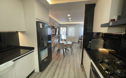 Herverkoop - Herenhuis -
Orihuela Costa - Villamartin