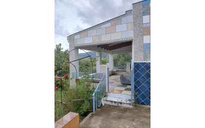 Revente - Maison de campagne -
Yecla