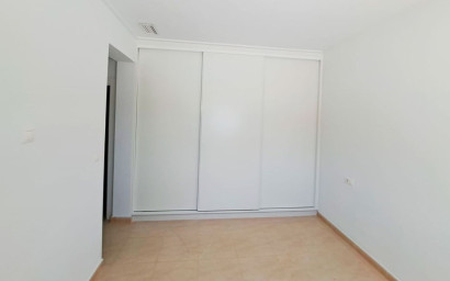 Revente - Villa -
Catral