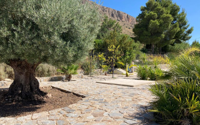Revente - Villa -
Hondón de las Nieves - HONDON DE LAS NIEVES