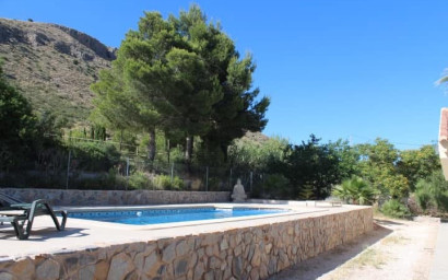 Revente - Villa -
Hondón de las Nieves - HONDON DE LAS NIEVES