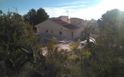 Revente - Villa -
Hondón de las Nieves - HONDON DE LAS NIEVES
