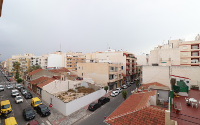 Herverkoop - Plat -
Torrevieja - Torrevieja - Centre