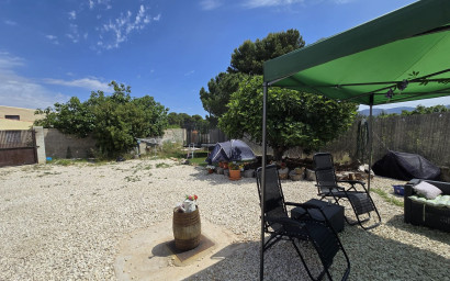 Resale - Villa -
Sax