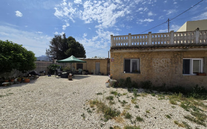 Resale - Villa -
Sax