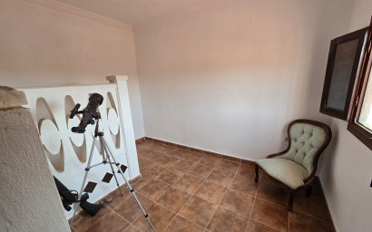 Resale - Villa -
Sax