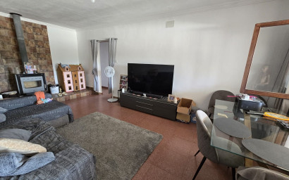 Resale - Villa -
Sax