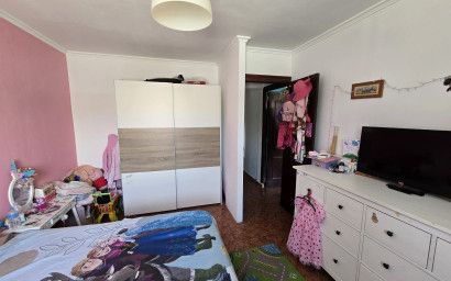 Resale - Villa -
Sax