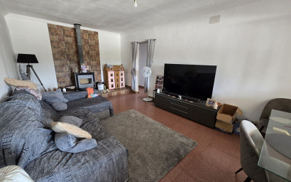 Resale - Villa -
Sax