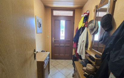 Resale - Villa -
Salinas
