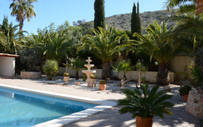 Resale - Villa -
Hondón de las Nieves