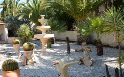 Resale - Villa -
Hondón de las Nieves