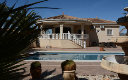 Resale - Villa -
Hondón de las Nieves