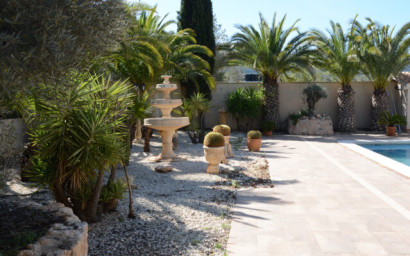 Resale - Villa -
Hondón de las Nieves