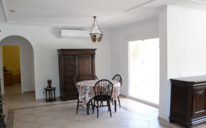 Resale - Villa -
Hondón de las Nieves