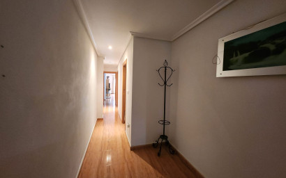 Revente - Appartement -
Pinoso