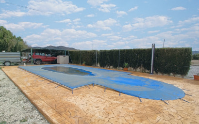 Resale - Villa -
Hondón de las Nieves