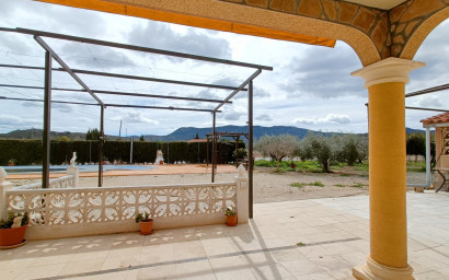 Resale - Villa -
Hondón de las Nieves