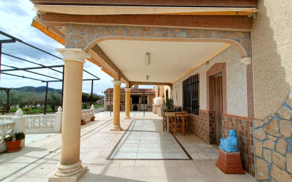 Resale - Villa -
Hondón de las Nieves