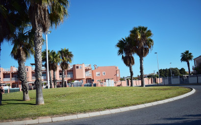 Herverkoop - Herenhuis -
Torrevieja - Torrevieja Alicante
