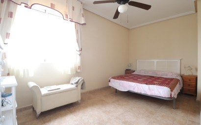 Herverkoop - Villa -
Orihuela Costa - Los Balcones