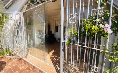 Resale - Bungalow -
Playa Flamenca