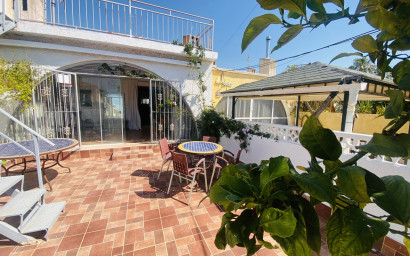Resale - Bungalow -
Playa Flamenca