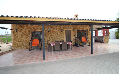 Resale - Villa -
Fortuna - FORTUNA