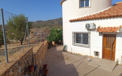 Herverkoop - Villa -
Fortuna - Las Casicas