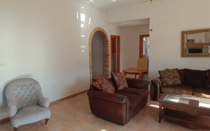 Herverkoop - Villa -
Fortuna - Las Casicas