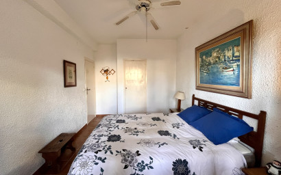 Resale - Villa -
Cabo Roig