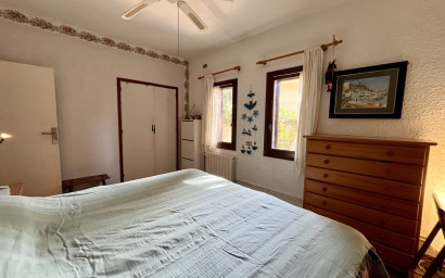 Resale - Villa -
Cabo Roig