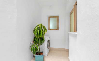 New Build - Apartment -
Jacarilla - pueblo