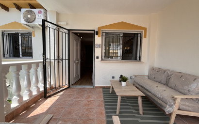 Revente - Maison mitoyenne -
Torrevieja - Los Altos