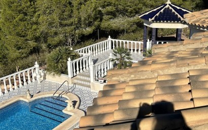 Resale - Villa -
Algorfa