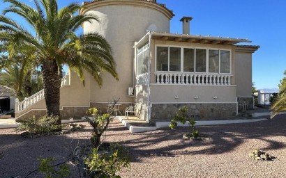 Resale - Villa -
Algorfa