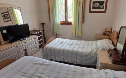 Resale - Townhouse -
Catral