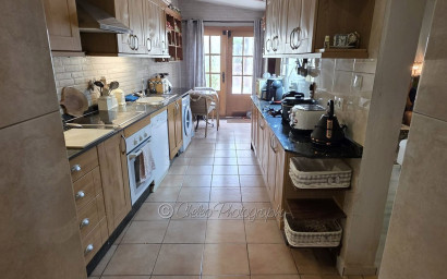 Resale - Townhouse -
Catral