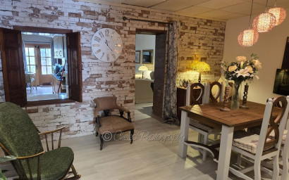 Resale - Townhouse -
Catral