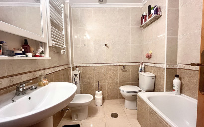 Revente - Appartement -
Cabo Roig