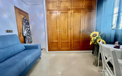 Revente - Appartement -
Cabo Roig