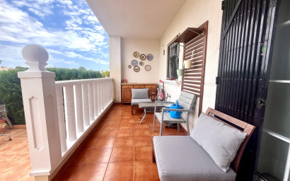 Revente - Appartement -
Cabo Roig