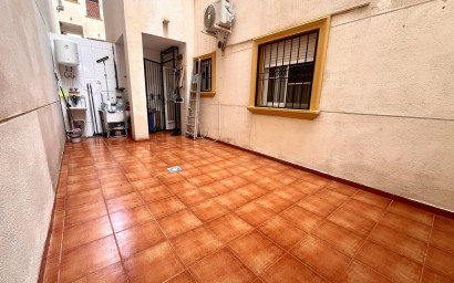 Revente - Appartement -
Cabo Roig