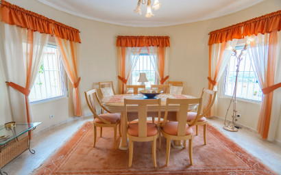 Herverkoop - Villa -
Ciudad Quesada - Rojales