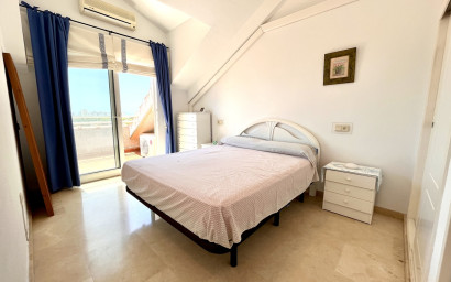 Herverkoop - Penthouse -
Dehesa de Campoamor