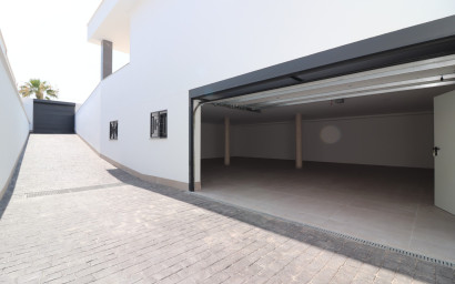 Resale - Villa -
Ciudad Quesada - Ciudad Quesada - Town