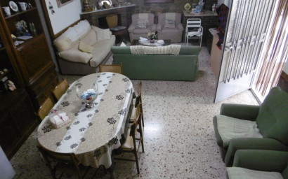 Revente - Villa -
Yecla