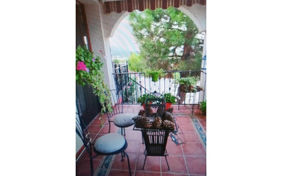 Resale - Equestrian property -
Zarra