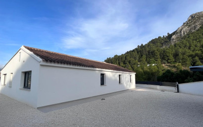 Nouvelle construction - Villa -
Penàguila - El Olivar
